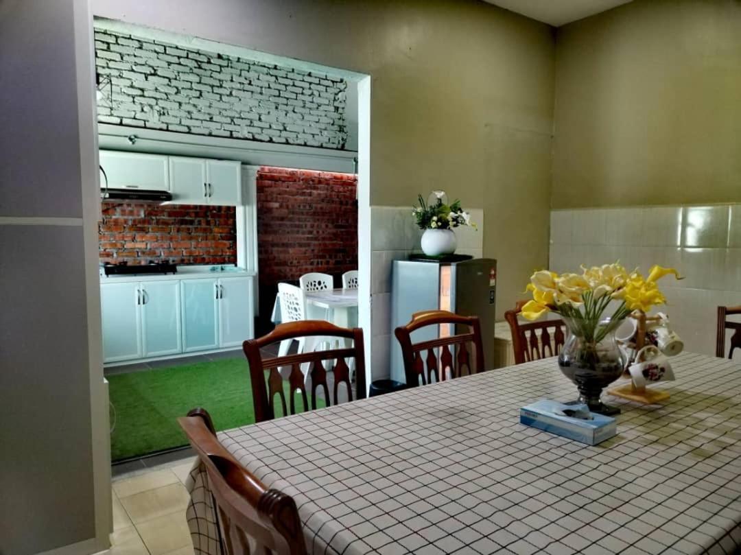 Destini Akef Villa 2 Pantai Cenang  Esterno foto