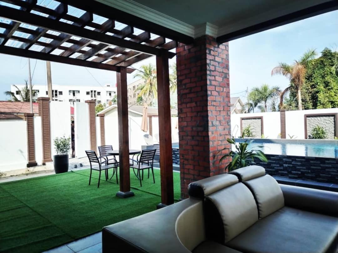 Destini Akef Villa 2 Pantai Cenang  Esterno foto